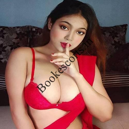Punam-Escorts-1